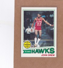 1977-78 TOPPS BASKETBALL WHITE BACK JOHN DREW #9 HAWKS EXMT/EXMT+ *A46222