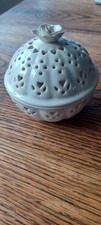 Hartley Greens & Co Leeds ceramic 'cream ware' lidded pot pourri/trinket box