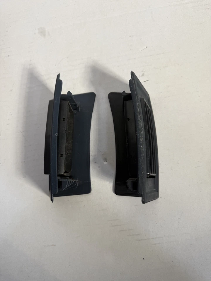 Par de ventilación de aire para tablero Chevy S10 1986-1993 GMC Sonoma S15 conductor y pasajero OEM✅✅ Foto 2 de 4