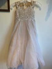 David  s Bridal Girls formal bridal flower girl dress size 5 WG1452