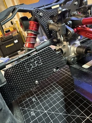 KRAYTON Carbon Fiber Rear Mud Guards Mud Fender for ARRMA KRATON BIG ROCK NOTORIOUS 1/8