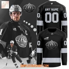 Personalized Los Angeles Kings Crown 2025 Hockey Shirt Men's Fan Gear Xmas Gift