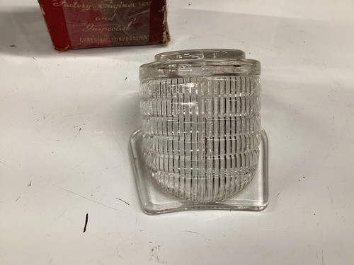 NOS Vintage 1941 41 PLYMOUTH Parking Signal LIGHT LENS GLASS Nice! - Picture 3 of 8