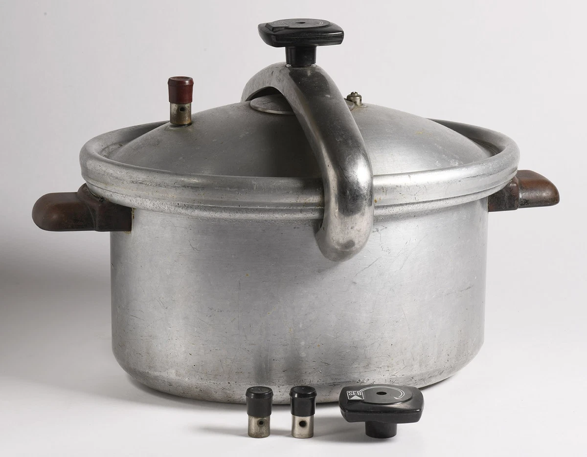 Cocotte Minute SEB Vintage – Aluminium, Orange, Fonctionnelle, Années 60/70