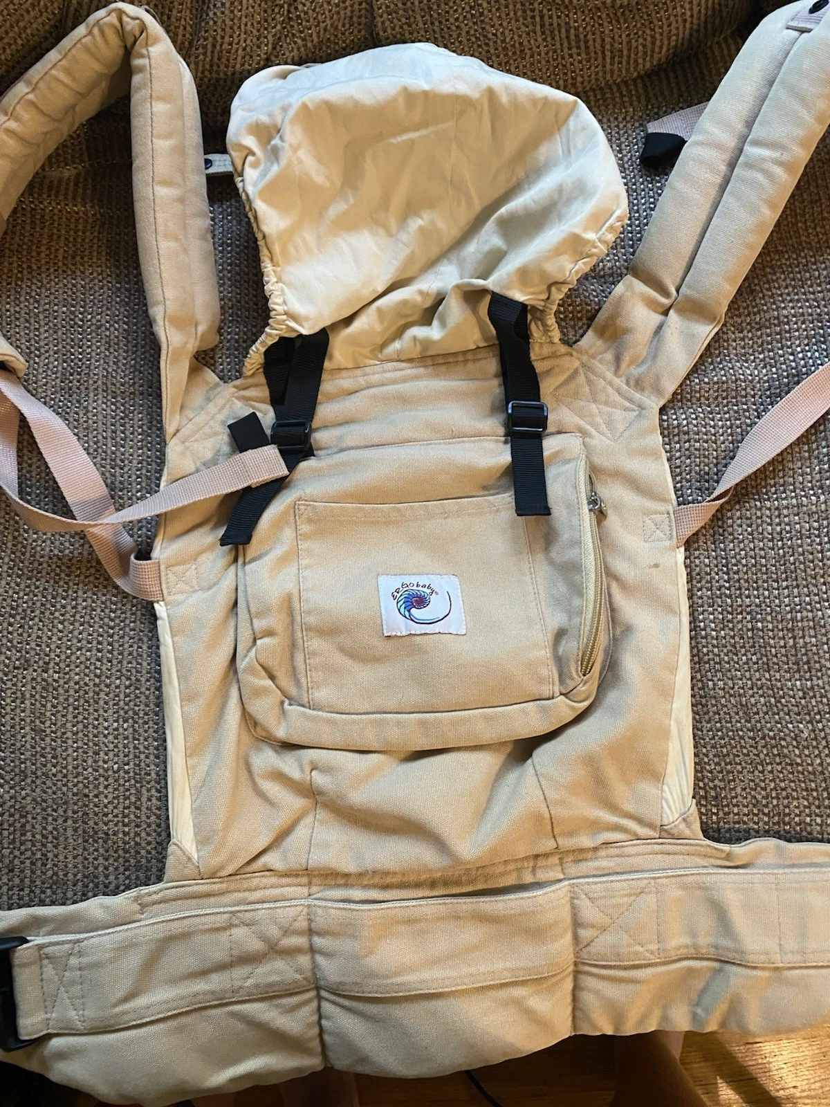 Ergobaby Beige Cotton Baby Carrier Size Adjustable Multi-Carrying Positions
Opens in a new window or