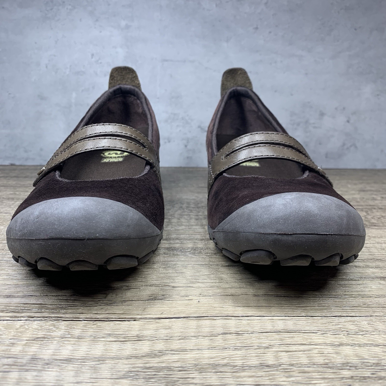 Scarpe Mary Jane Merrell~donna~Plaza Bandeau in pelle marrone camoscio~taglia 9 5