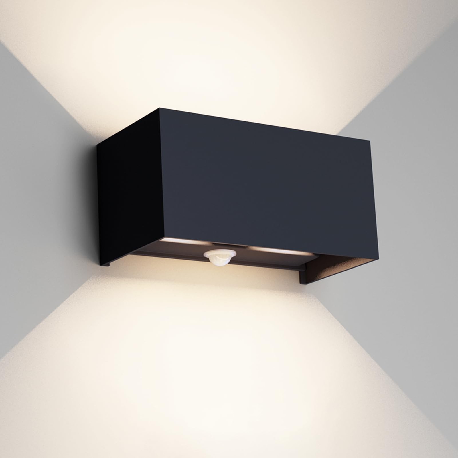 Applique LED 24W con Sensore PIR | Sicurezza Esterna Casa IP65