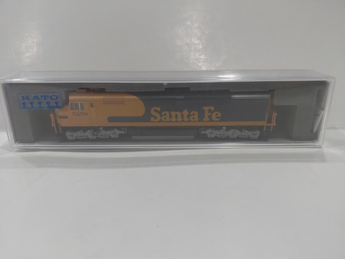 Locomotora diésel Kato 176-9211 ATSF Santa Fe SDP40F escala N #5250 | Condition: New