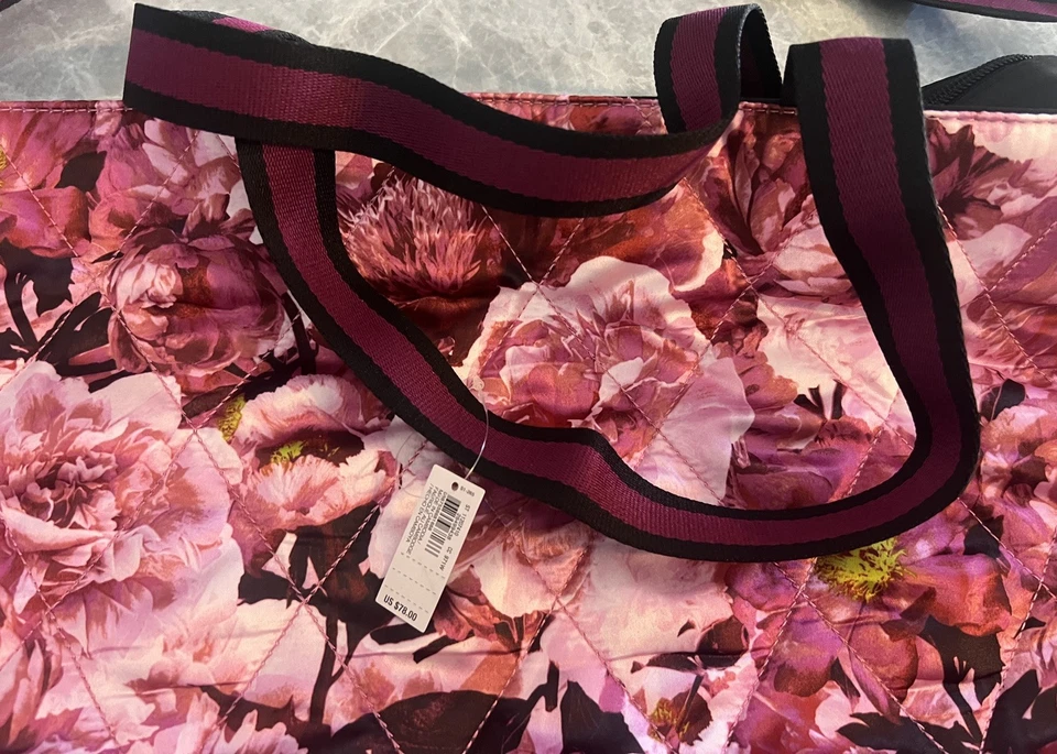 Bolso de Mano Victoria’s Secret Weekender Acolchado Viaje Rosa Floral Nuevo con Etiquetas Foto 3 de 4