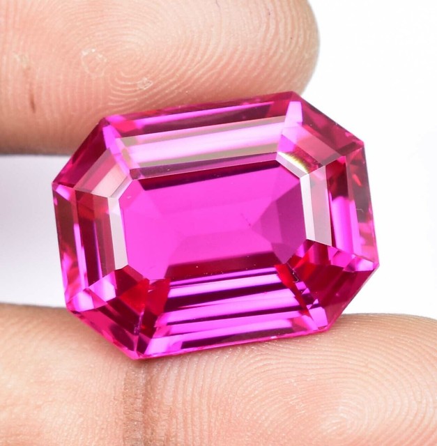 Impeccabile certificato GIT con zaffiro di Ceylon rosa reale naturale da... Impeccabile certificato GIT con zaffiro di Ceylon rosa reale naturale da...