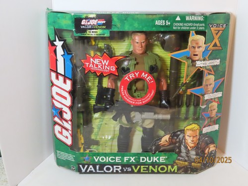 Huge lot of GI Joe 1:6 figures Jeep accessories clothes footlockers very cool - Picture 2 of 22