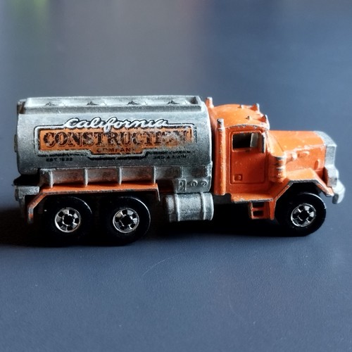 HOT WHEELS made in Hong Kong 1979. Orange Peterbilt. - Picture 2 of 7