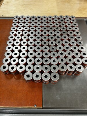 QTY 1 COMPLETE NEW 3 PIECE LOVEJOY 3 JAW COUPLING 5/8  X 5/8  WITH 3/16  KEY WAY