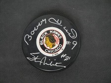 STAN MIKITA BOBBY HULL SIGNED CHICAGO BLACKHAWKS TEAM HOCKEY PUCK JSA COA