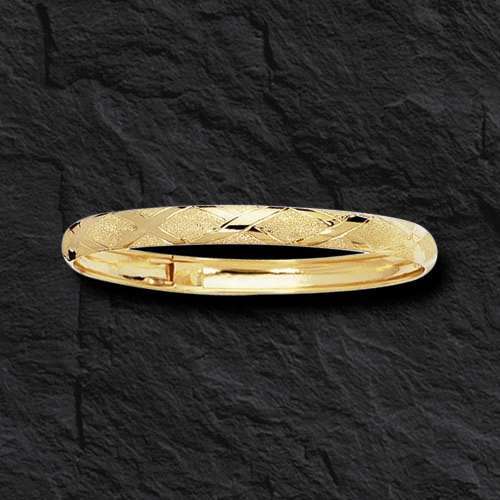 10k Yellow Gold Flex Domed Etched Bangle Bracelet 7" 6mm 4.6 grams with safety - Picture 3 of 8