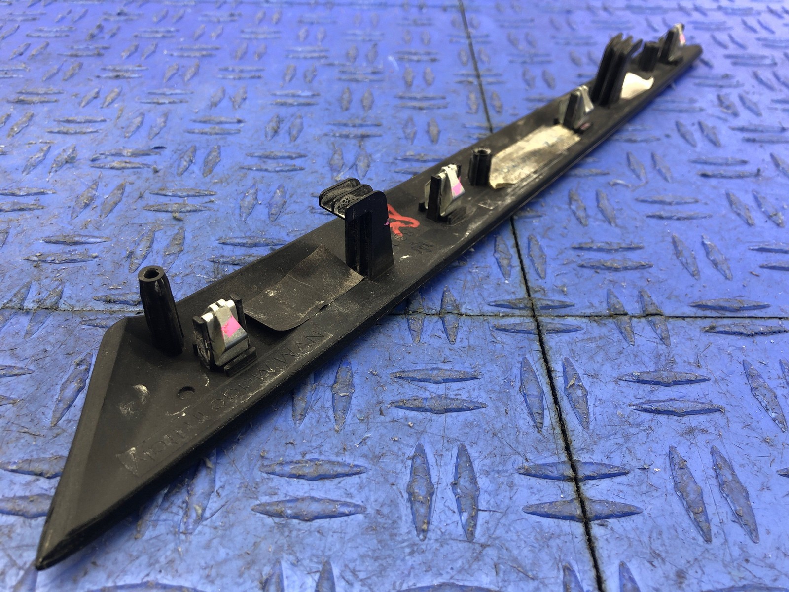 MASERATI QUATTROPORT M156 REAR RIGHT DOOR TRIM PANEL MOULDING CARBON FIBER