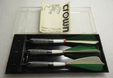Vintage # 324 Unicorn Green Feather Dart Set #03265 England 27 Grams Unused