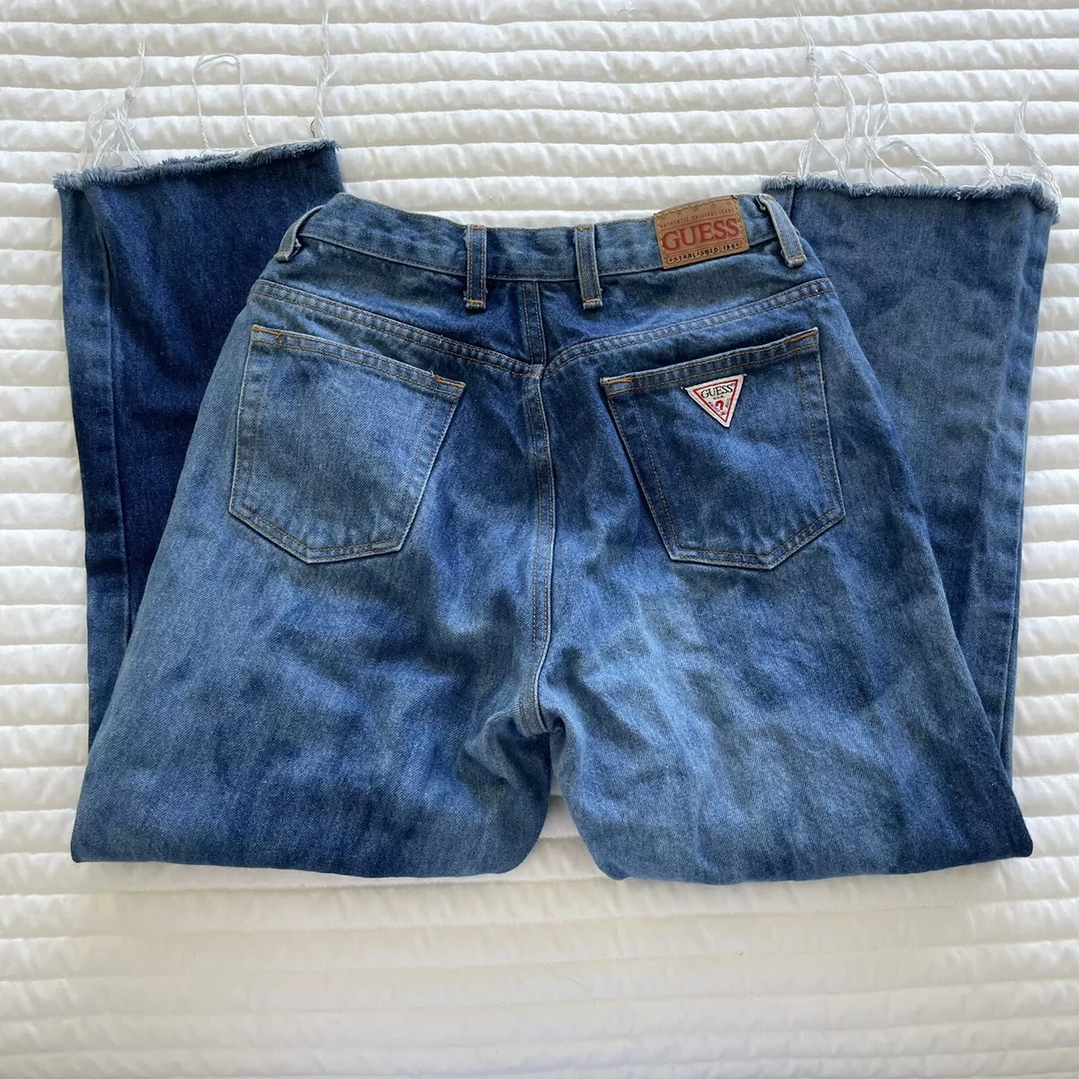 Guess hotsell cropped jeans