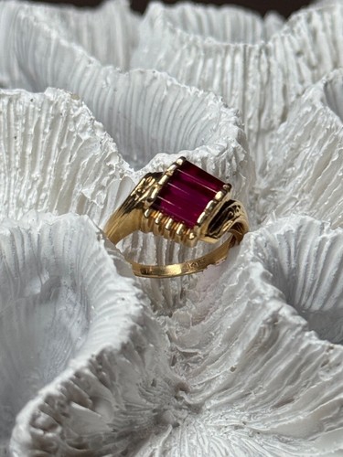 14K YELLOW GOLD RING RUBY SIZE 2.5 - Picture 10 of 15
