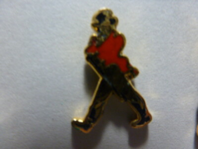 pin's pin badge whisky scotch johnnie walker 