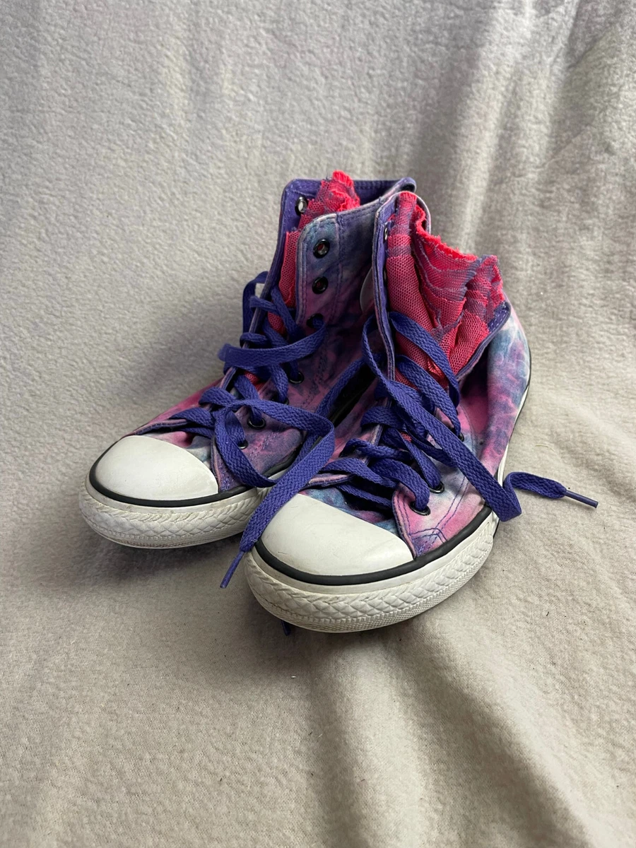 Pink and cheap purple converse