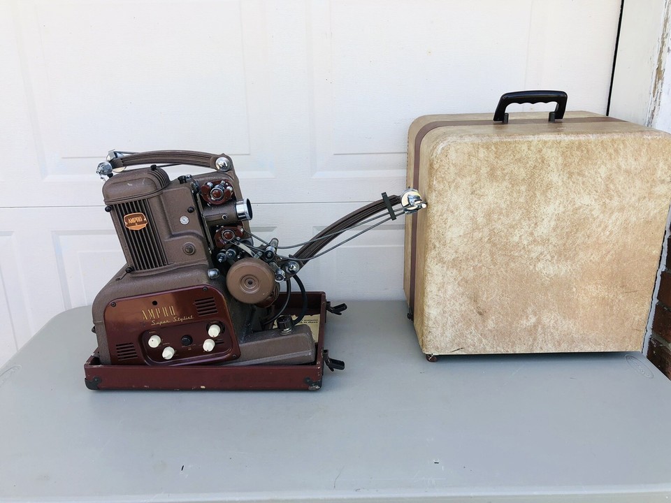 Projecteur 16mm Ampro Stylist Vintage Années 1950 – États-Unis