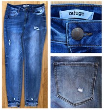 REFUGE Women s Destructed Low Rise Stepped Raw Hem STRETCHY Denim Jeans sz 4