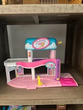 Shopkins Cutie Cars Splash n Go Spa Wash