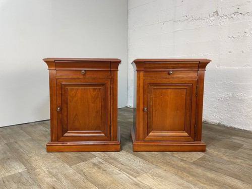 Ethan Allen Medallion Collection Solid Cherry Nightstands