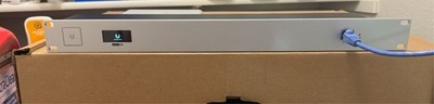 Ubiquiti UniFi Cloud Key Gen2 UCK-G2-PLUS and Rackmount CKG2-RM (No HDD)