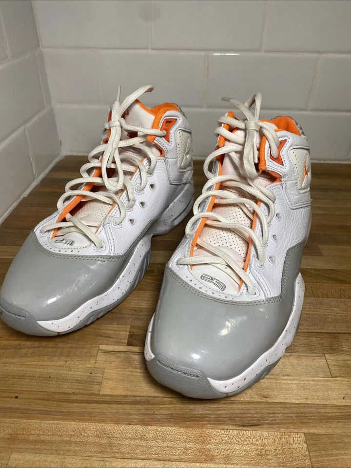 Zapatos de baloncesto Jordan B Loyal blancos naranja total gris 315317-118 talla 8 para hombre Foto 2 de 4