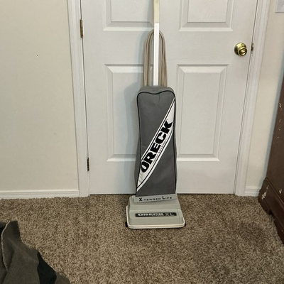 #ad Oreck XL X‑Tended Life Upright Vacuum Clean Runs Strong Lightweight Classic $62.39