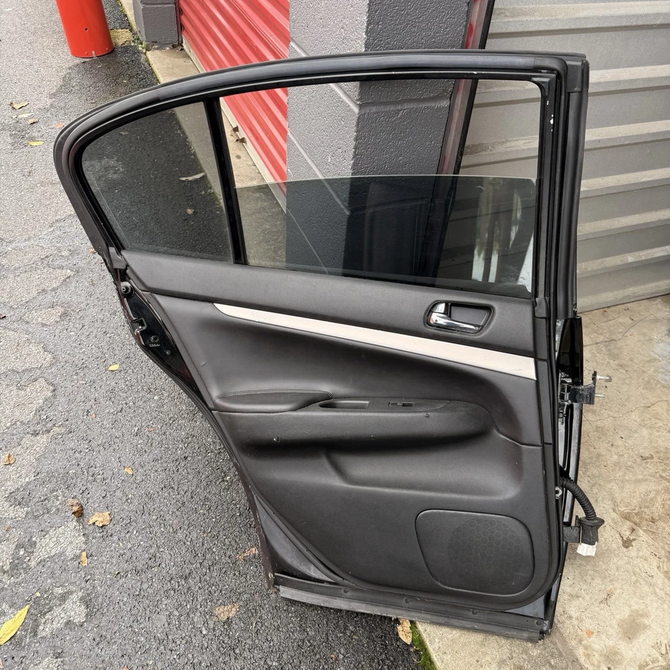 OEM 07-13 Infiniti G37 G35 G25 Q40 sedán puerta de pasajero trasera derecha negra KH3 Foto 2 de 4
