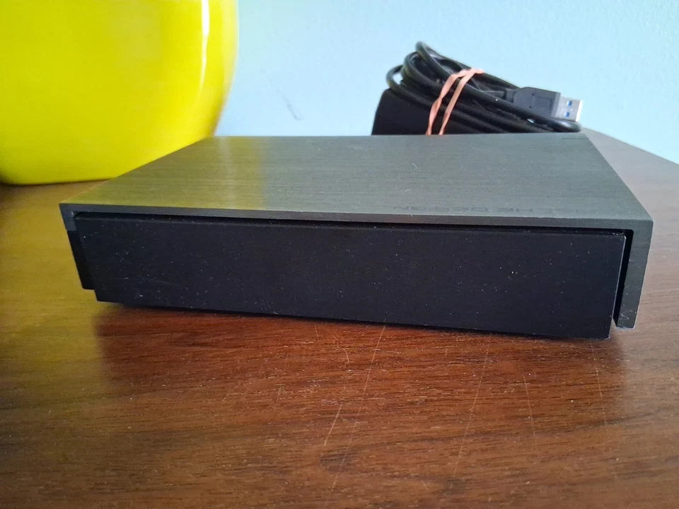 LaCie Porsche Design AR35U3 2tb USB  Portable Desktop External Hard Drive - Gray - Image 4 of 4