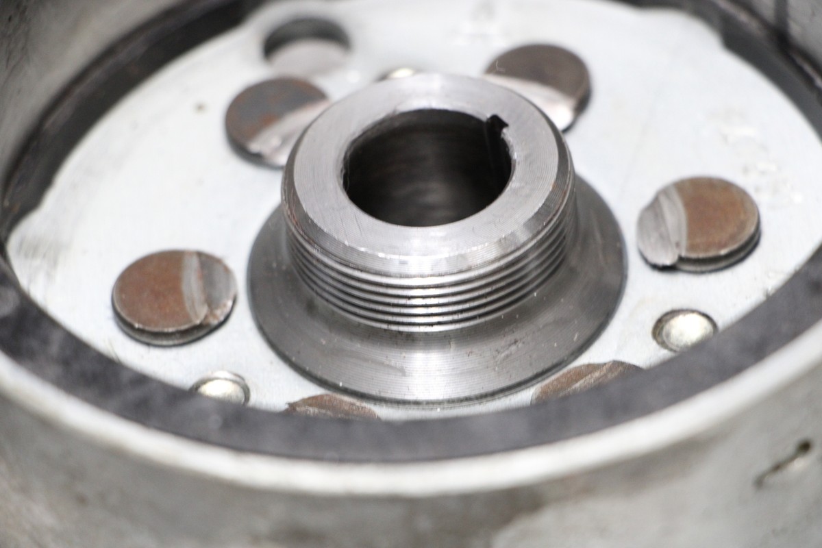 96-02 Kawasaki Ninja ZX600E OEM Flywheel Fly Wheel Magneto