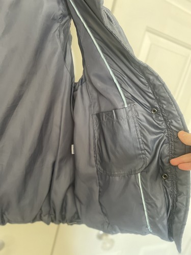 Chaleco acolchado Gap para mujer azul marino plumón de ganso aislado cremallera completa talla mediana para mujer - Imagen 8 de 12