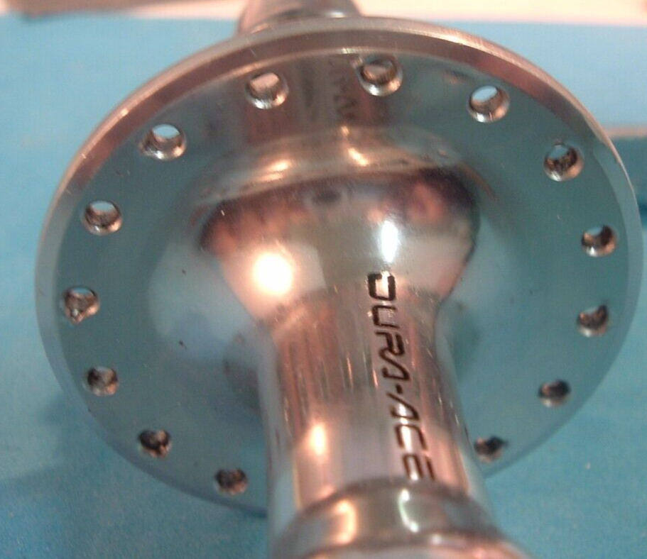 Shimano Dura Ace Fh-7402 130mm Vélo Route moyeu 8 SIS | Achetez sur