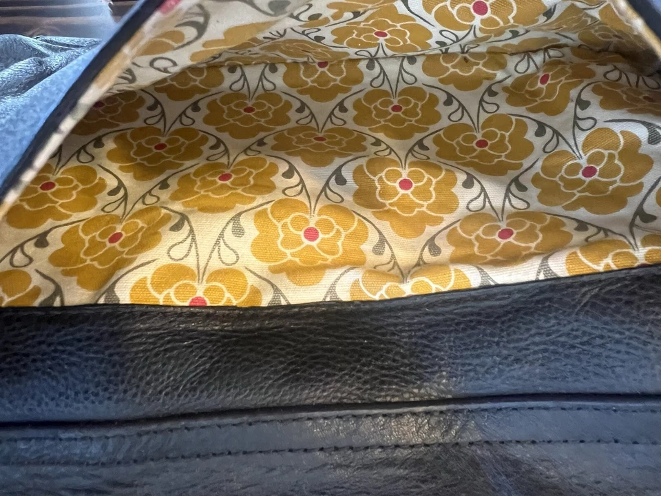 EMMA FOX Plegable Negro Cuero Flexible Cartera de Hombro Bolso de Mano Usado en Excelente Condición Foto 3 de 4