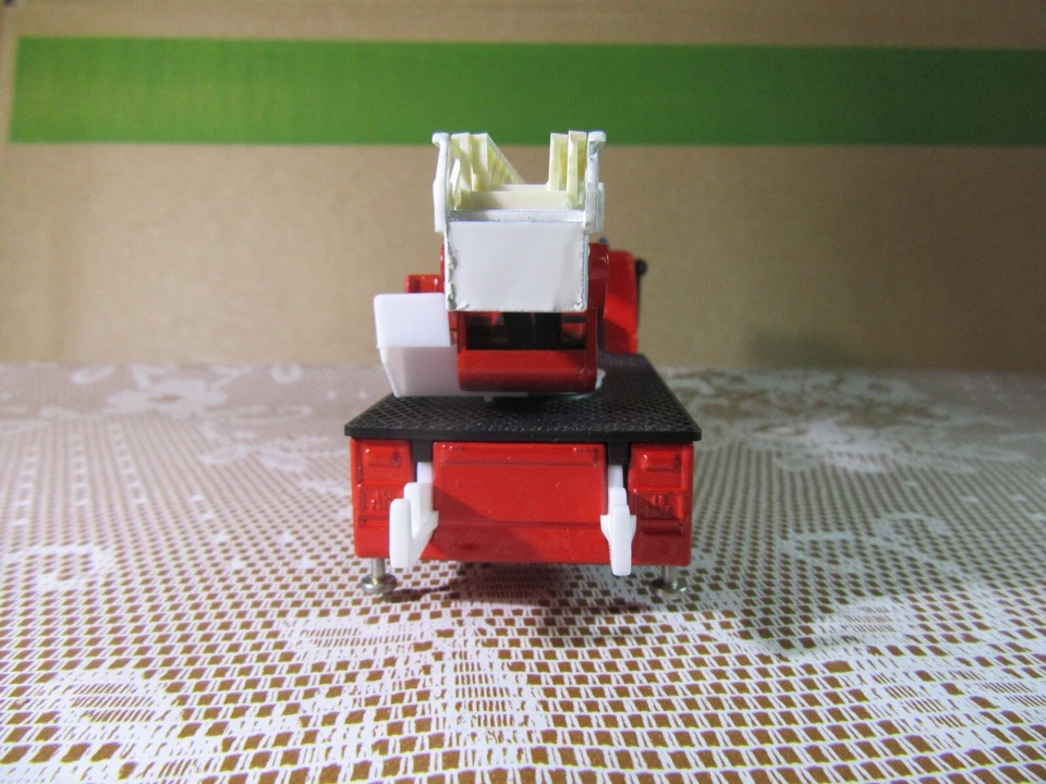 100Y Vintage SIKU 2819 Germany Mercedes 2232 DL30 Truck Firefighters Scale 1:55 - Image 3 of 4