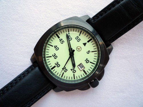 Mercedes Benz AMG Motorsport Racing Car Accessory Military Aviator Sport Watch - Picture 6 of 12