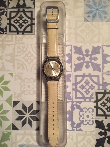 Orologio Swatch Irony Unisex Beige/Avana Cinturino In Pelle Usato  Pochissimo | eBay