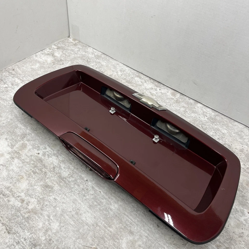 2002 - 2009 雪佛兰开拓者后舱尾门手柄车牌支架 — 第 2/4 张图片