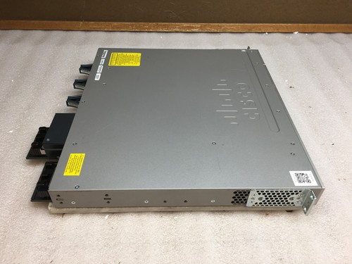 Cisco Catalyst 3850 48 UPOE Gigabit Network Switch - Picture 5 of 8