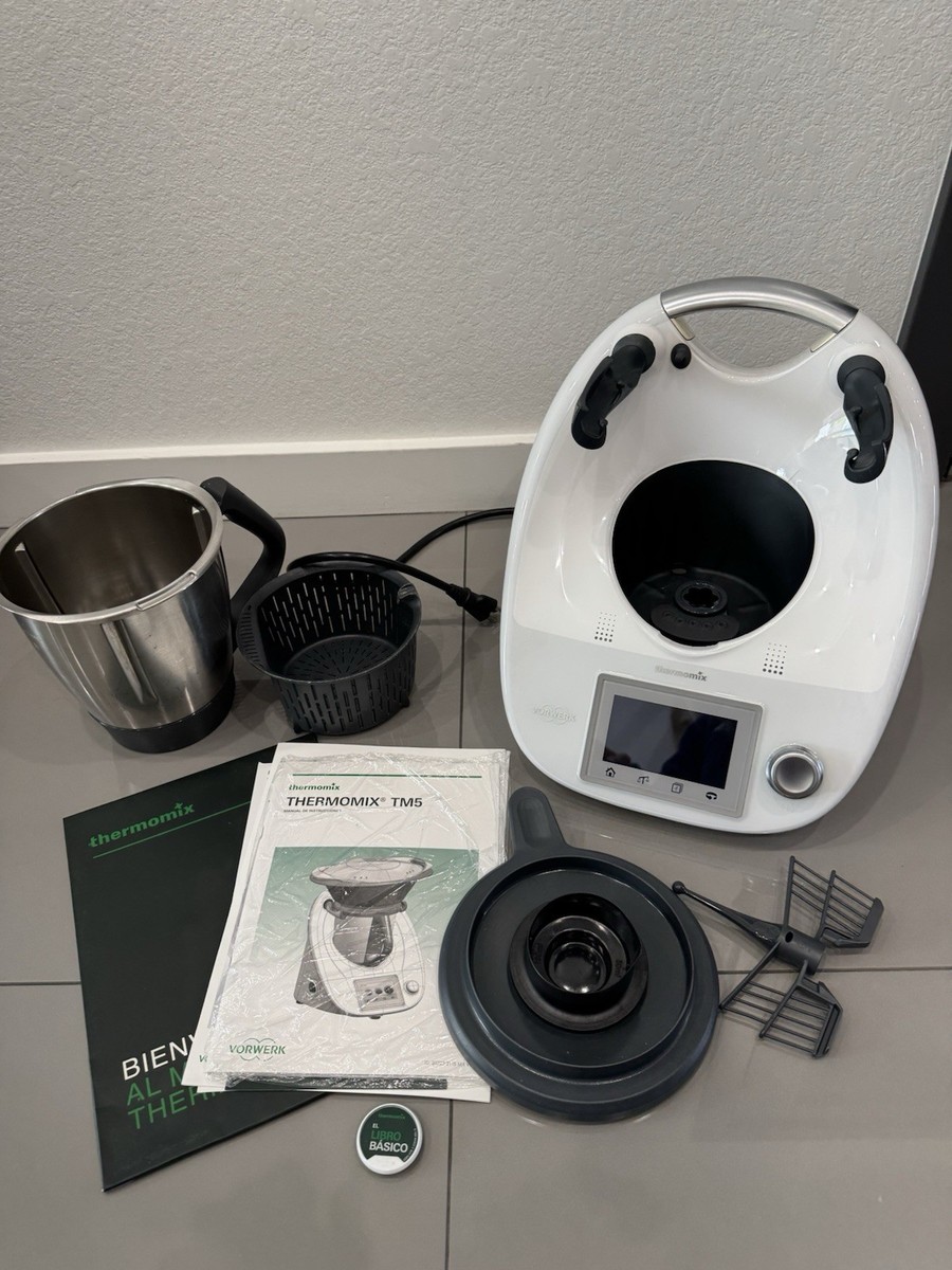 Thermomix Vorwerk TM5 European kitchen robot