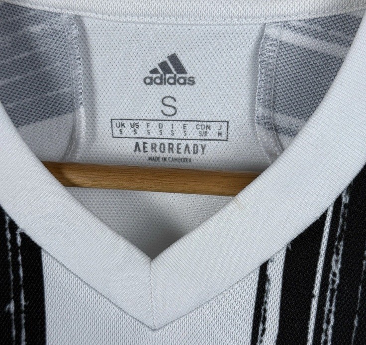 JUVENTUS 2020 / 2021 HOME FOOTBALL SHIRT SOCCER JERSEY ADIDAS MEN size S thumbnail 3