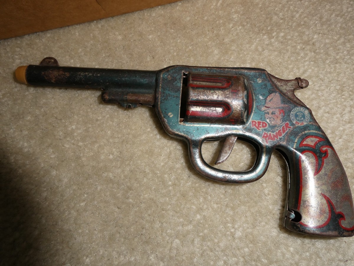 Vintage 1950s Wyandotte Toys Metal Red Ranger Clicker Gun | eBay