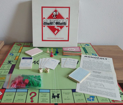 Monopoly alte DM Version v. Parker , quadratisch , denke 80er Jahre , komplett