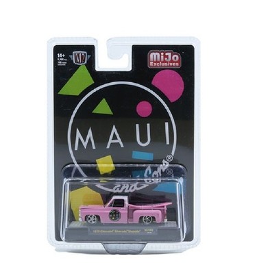 M2 1:64 1979 Chevrolet Silverado Stepside W/Surfboard Maui & Son