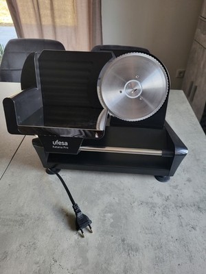 ufesa Katana Pro Schneidemaschine Schwarz