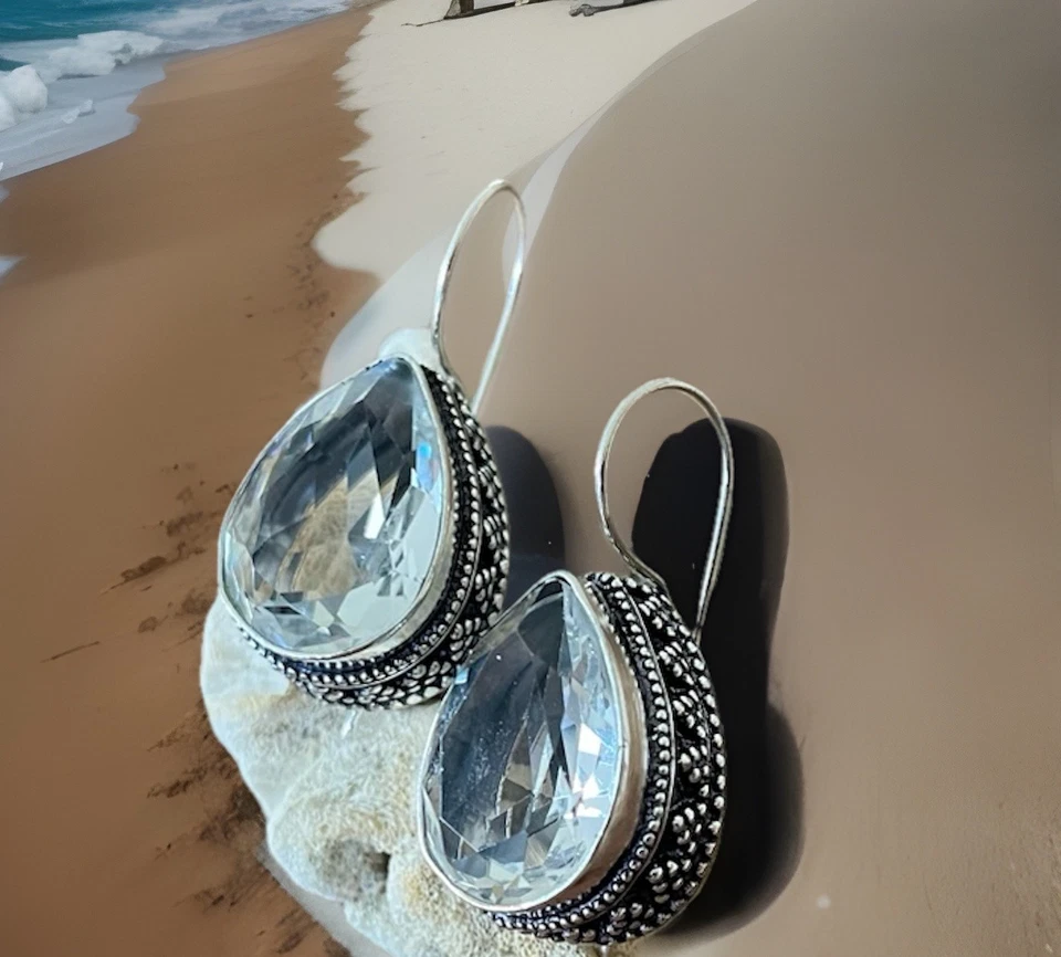 Pendientes Artesanales Topacio Blanco Cristal Facetado Chapado en Plata de Ley - Nuevos Foto 2 de 4